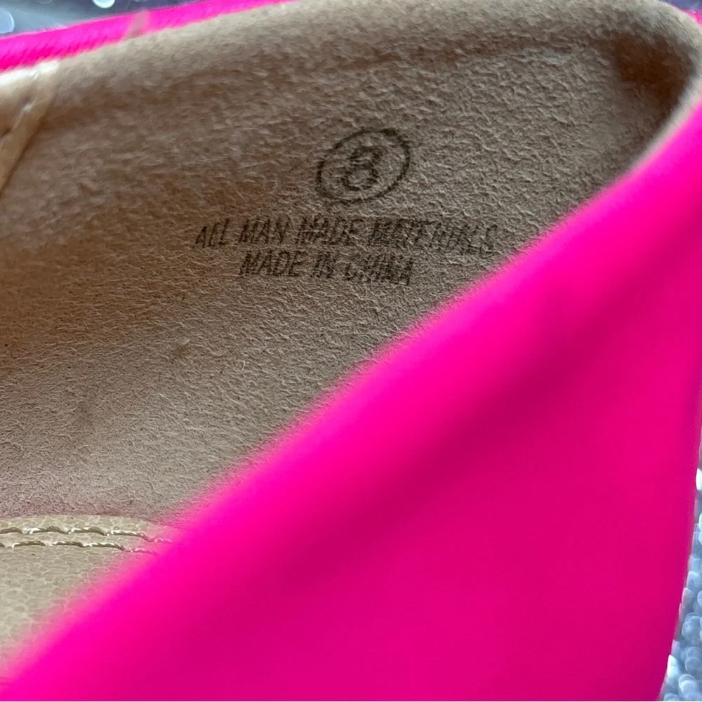 Fashion Nova Bright Pink Peep-Toe Platform Pumps